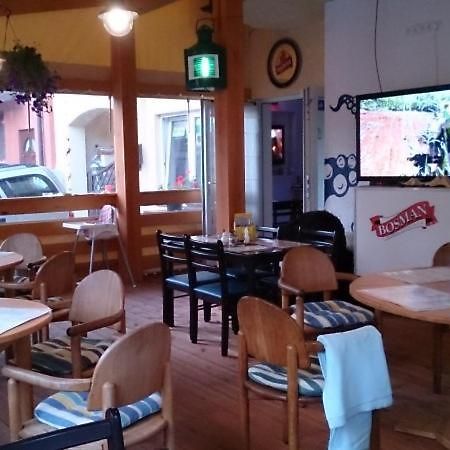 Patio Dom Goscinny Лукенцин Екстер'єр фото