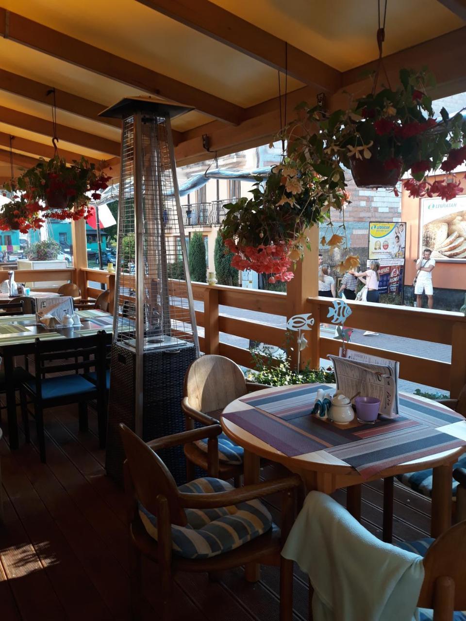 Patio Dom Goscinny Лукенцин Екстер'єр фото
